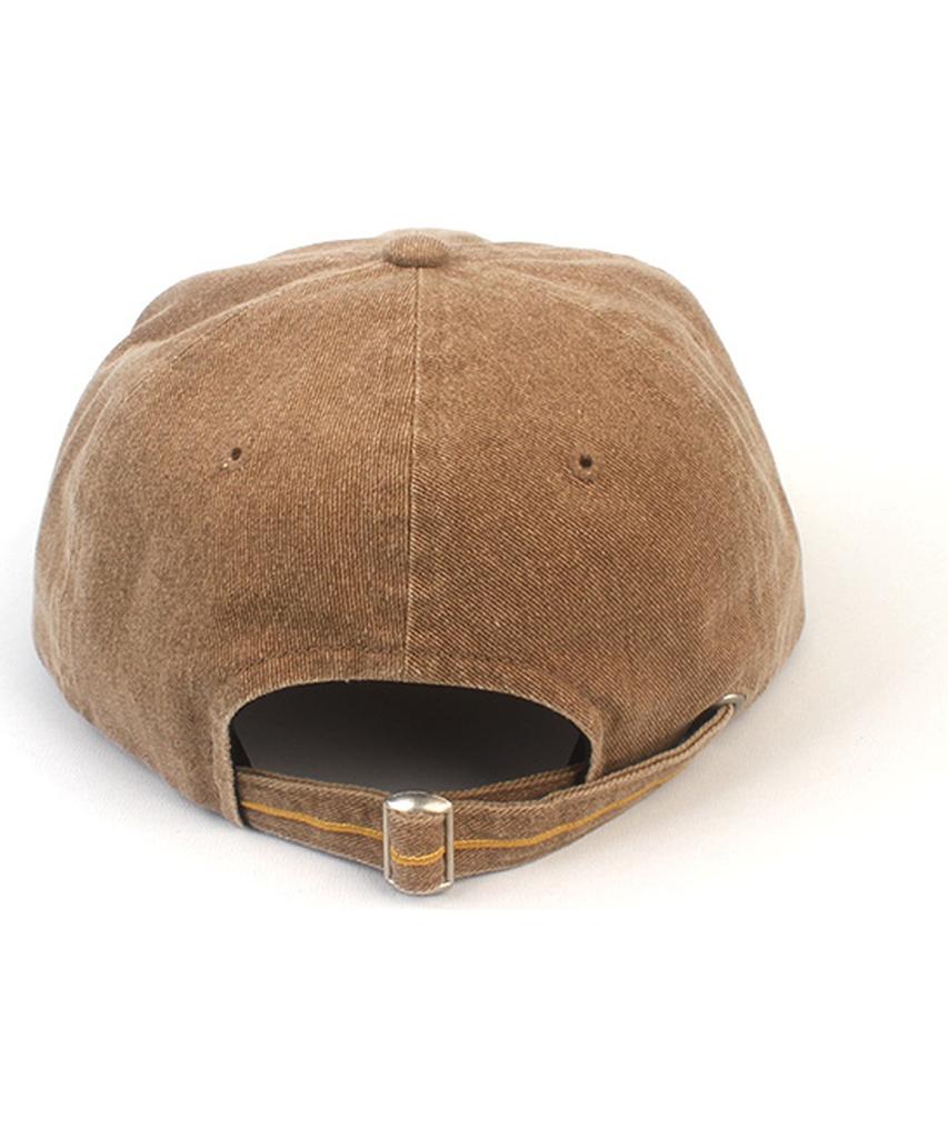 Yunibeosyeolkemiseuteuli Kitch Pigment Washing Brown Strapback Cap