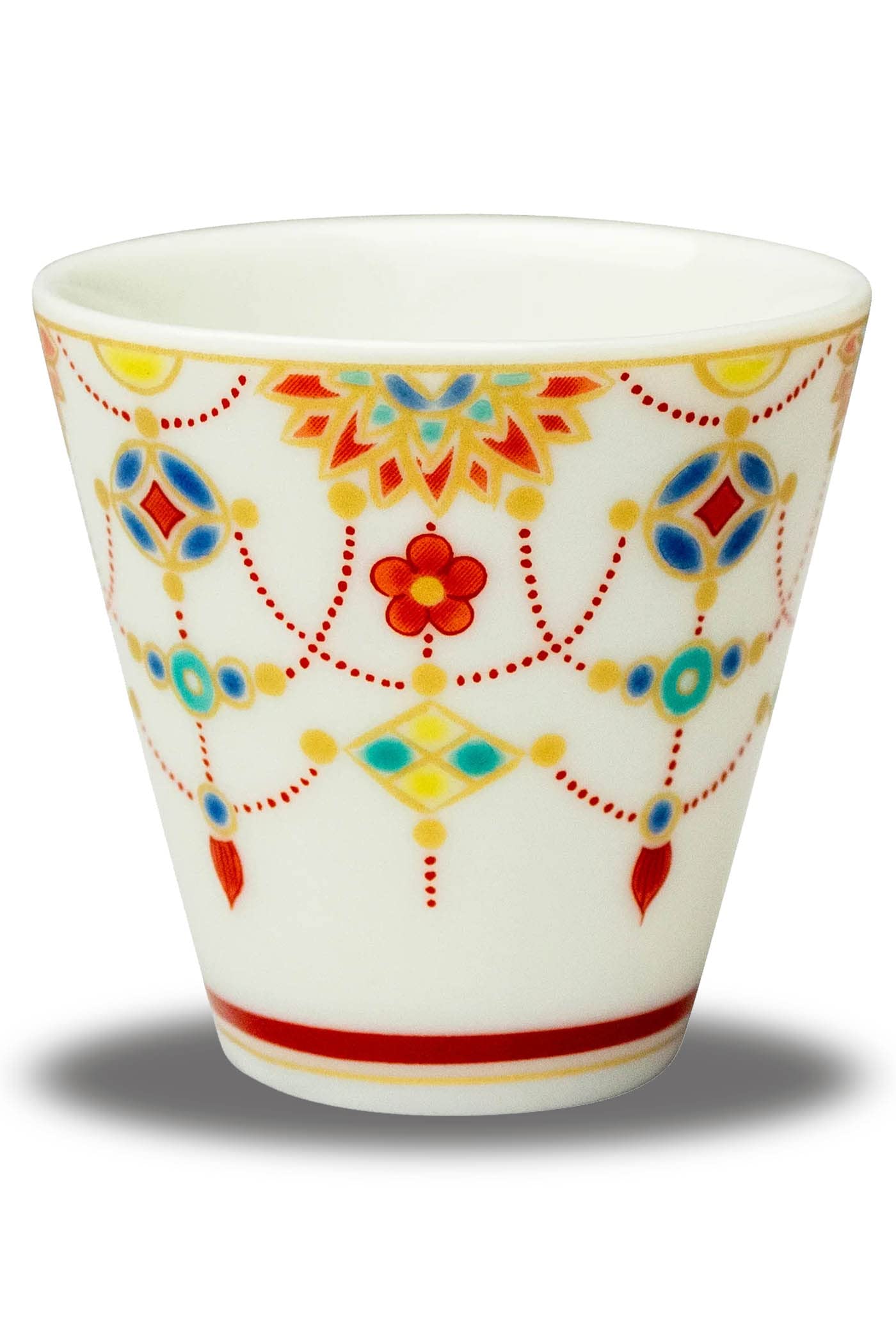 

Waza no Kura lucky sake cup, Kutani ware sake cup with Yoraku design, ceramic, brand name, Japanese tableware, made in Japan