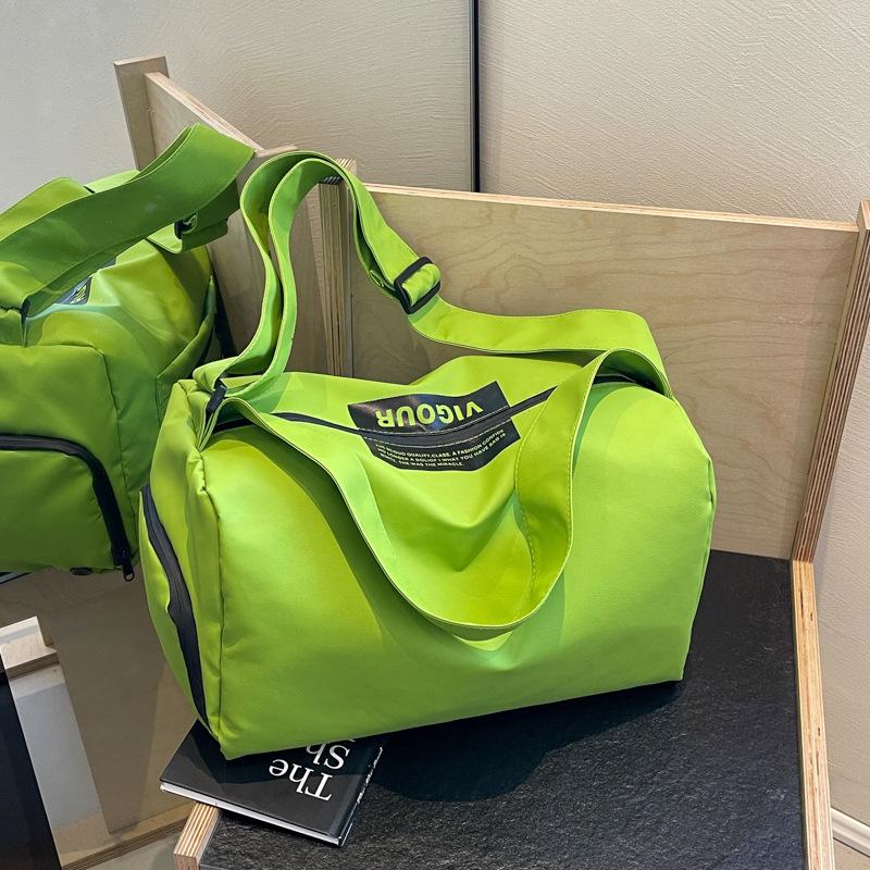 

Travel bag women s large capacity fitness bag dry and wet separation sports bag short distance casual one-shoulder hand-held yoga storage bag зелений