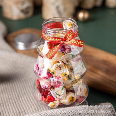 500ml Red Snowman Christmas Tree PET Bottle for Milk Tea, Juice, Beverage, and Coffee