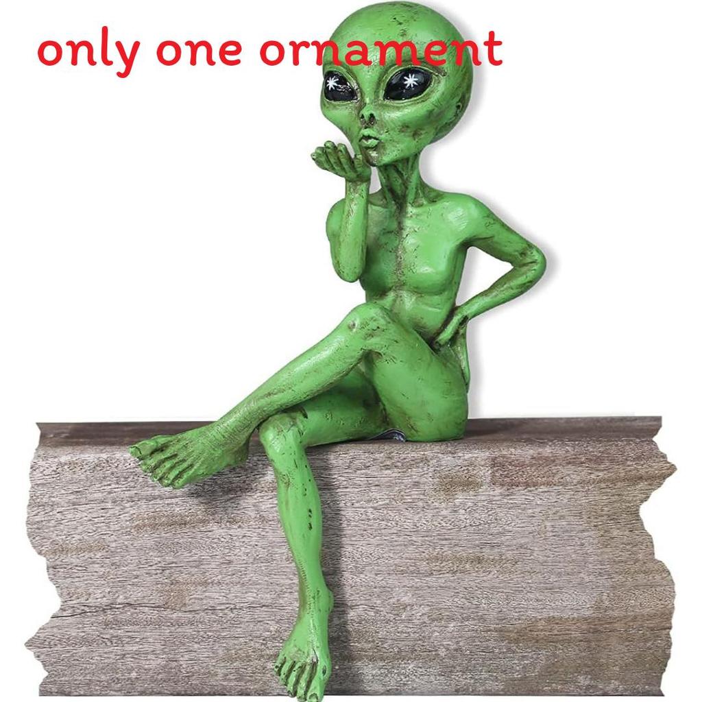 Resin Cat Dog Alien Statue With Artistic Design For Home Decor And Gift Giving
