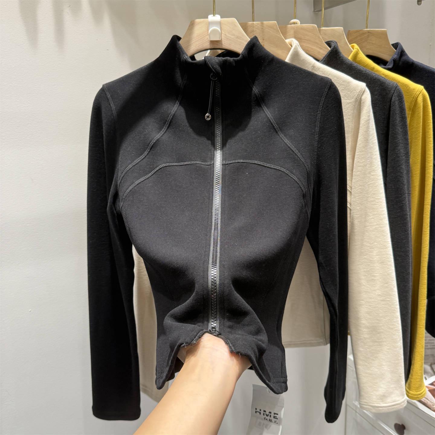 

Women s American-Style Fleece Jacket: Autumn/Winter Sportswear with Double Zipper and Half-High Collar L чёрный