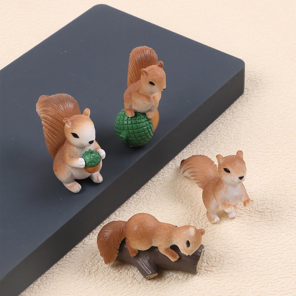 4Pcs/Set Squirrel Miniature Garden Accessories Squirrel Model Landscape Decoration