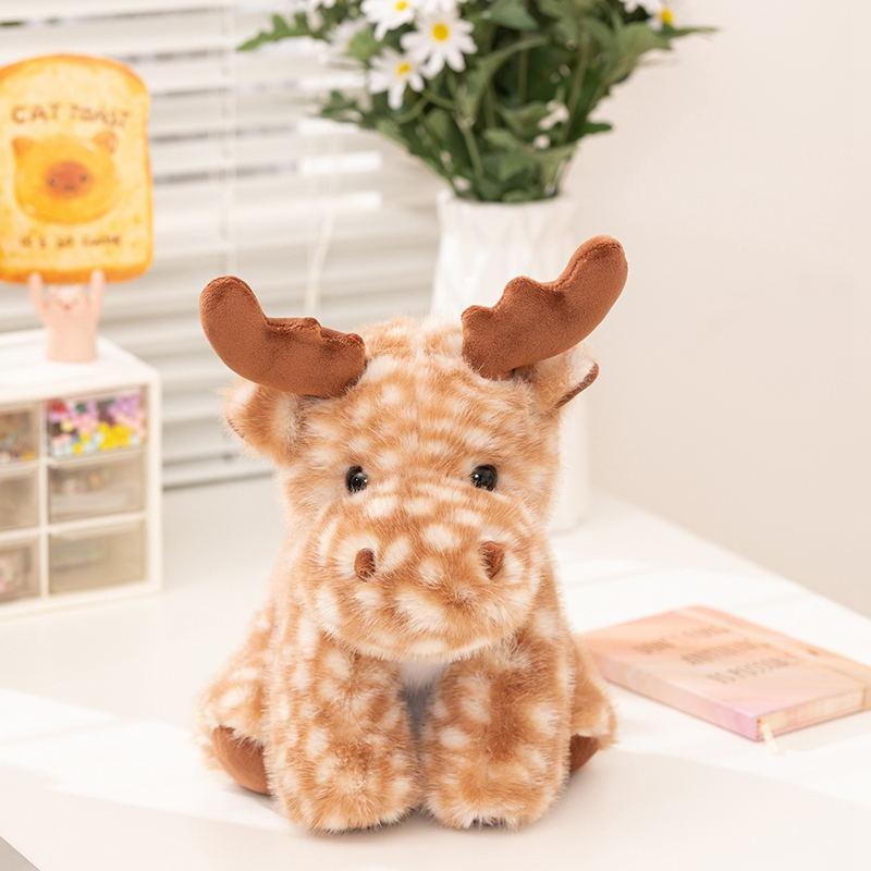

Plush Toys Christmas Elk Dolls Deer Doll Atmosphere Props for Children and Girls Gifts on Christmas Eve Brown Elk