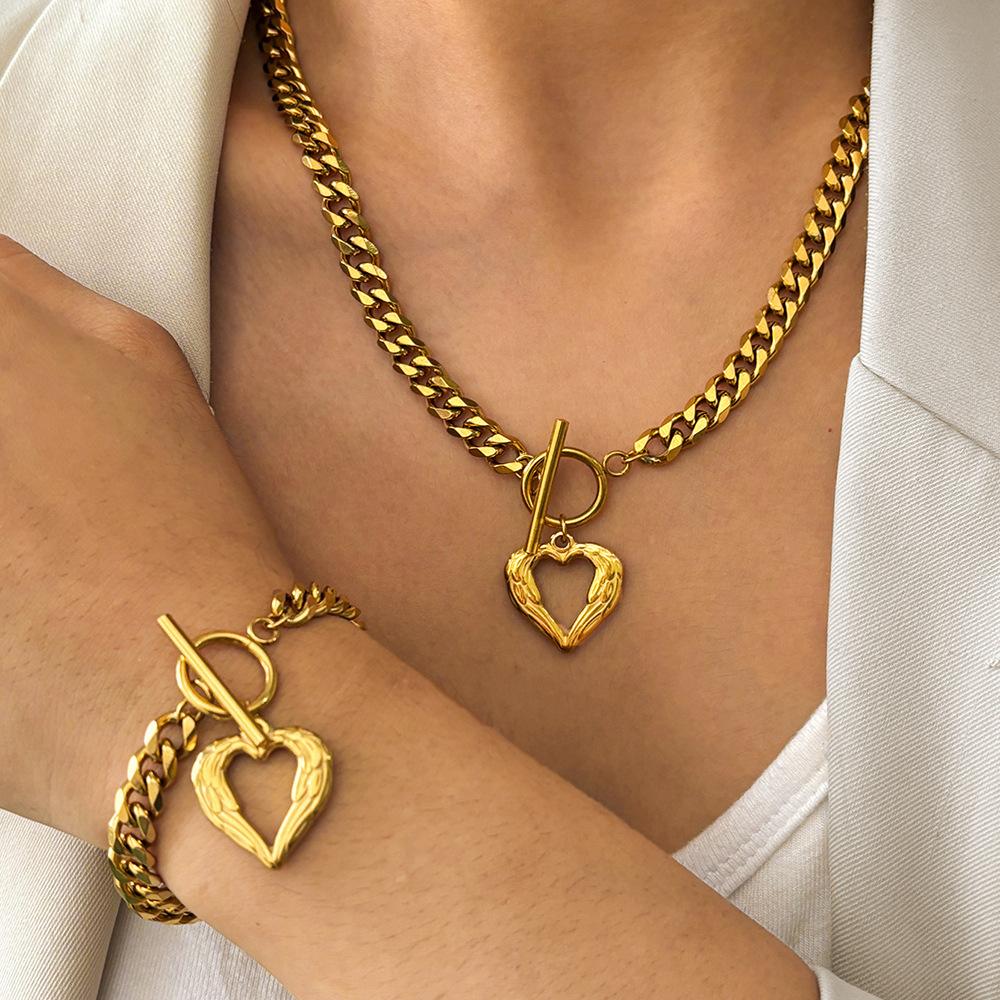 Stainless Steel 18K Gold Plated Heart Pendant Necklace Bracelet Set Women Hip Hop OT Buckle Cuban Clavicle Chain Jewelry