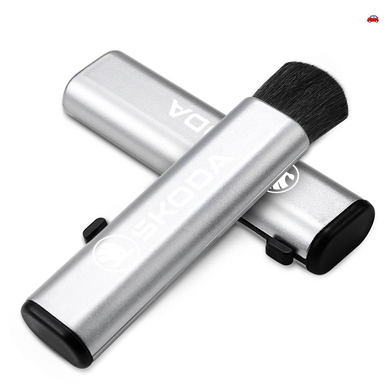 1Pcs Car Interior Cleaning Brush Air Vent Dust Removal Tools For Skoda Kylaq Elroq Kodiaq Octavia Enyaq Kamiq Scala Rapid Superb