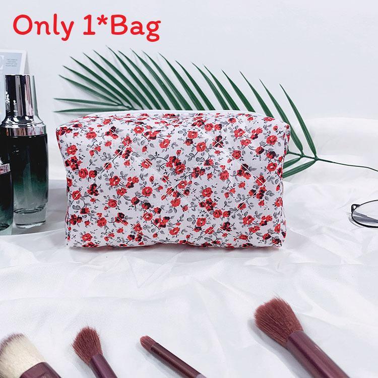 Cotton Floral Makeup Bag With Breathable Design For Daily Use