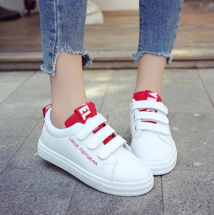 Sko for kvinner Mote Hvit PU-lær Kvinners Sneakers Tenis Feminino Zapatos De Mujer Kvinners Casual Komfort Vulkaniserte Sko