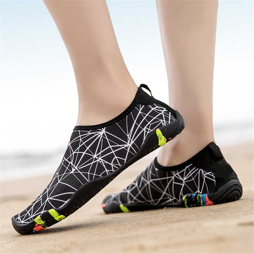 Fashion Round Toe Super Lightweight Sandal Boots Men's Brand Slippers Shoes Men's Vulcanized Sneakers Sports Link Vip Specials