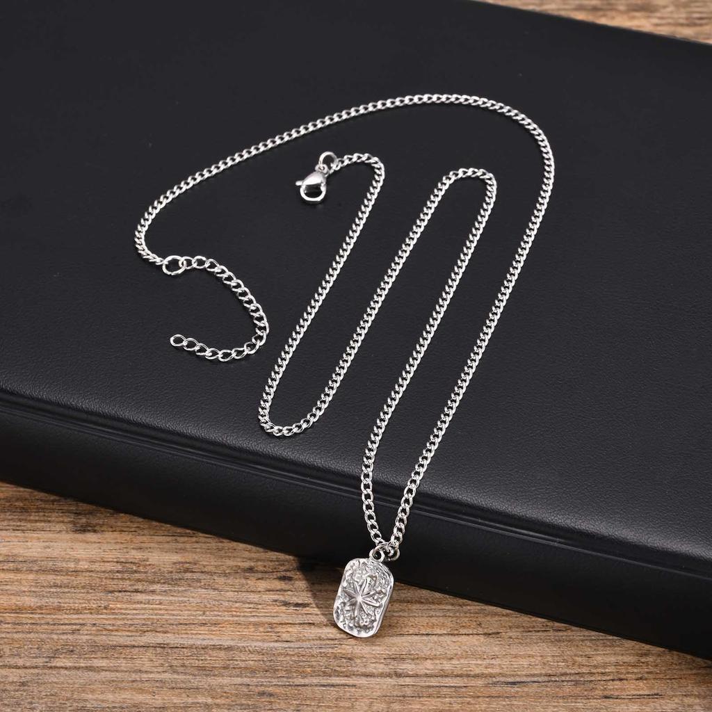 Erkek Künye Kolye, Şık Dövülmüş Paslanmaz Çelik Sekiz Köşe Yıldız Uçlu Kolye, Onun İçin Doğum Günü Partisi Hediyeleri