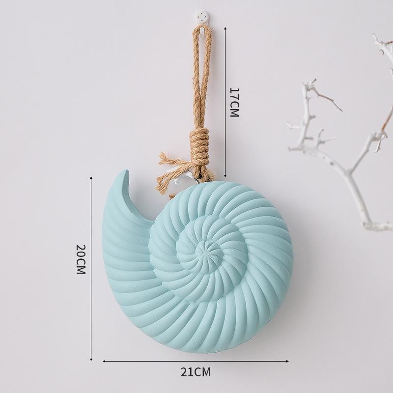 Mediterranean-style Shell, Starfish & Conch Wall Hangings, Minimalist Ocean Vibe, Perfect Decor for Restaurants & Bars
