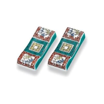 Kutani Ware Iwataya Pair Chopstick Rests "Ishidatami No Zu" (Stone Pavement Pattern)