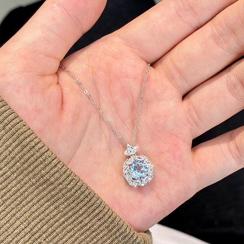 High Sense Fashion Light Luxury S925 Sterling Silver Necklace Women's Ice Flower Natural Topaz Pendant 2026