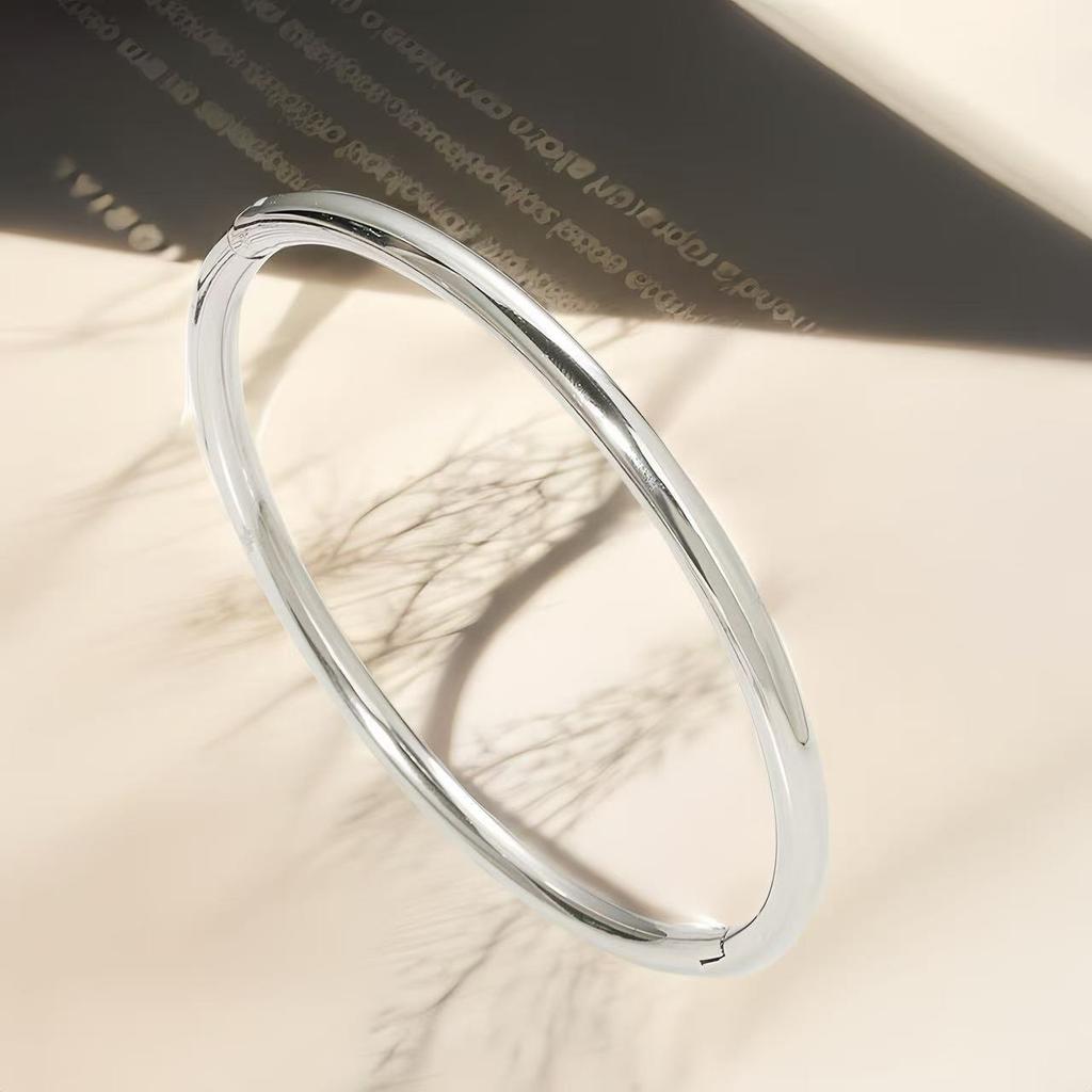 Bracelet Girls Niche Titanium Steel Jewelry Premium Sense Ins Wind Nail Opening Jewelry