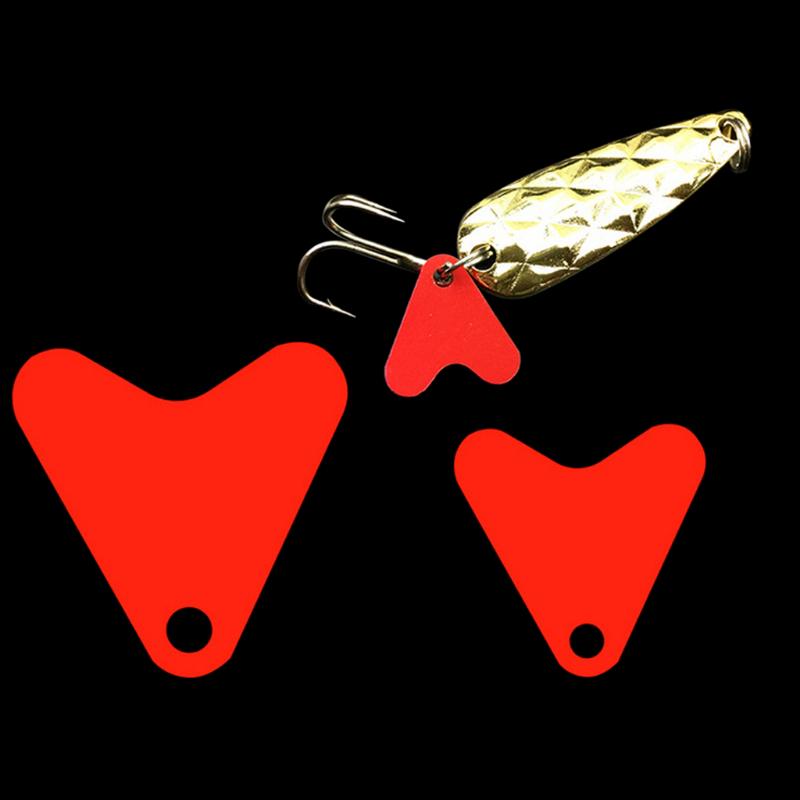 100Pcs Plastic Red Heart Shape Sequin Accessory For Bait Spoon Fishing Lure Hook