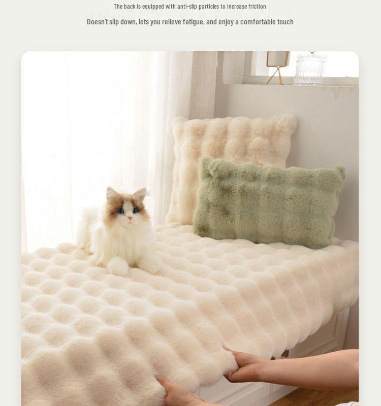 Anti-Rabbit Fur Bubble Fleece Rugs and Cushions for Sofa, Bedside, and Coffee Table