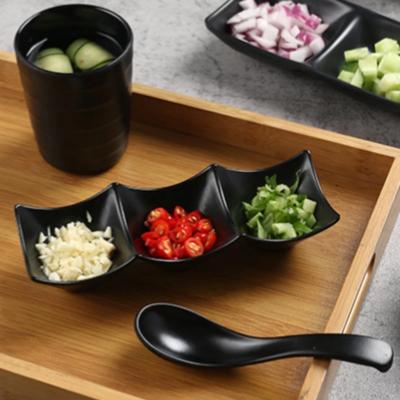 3mřížková miska na omáčku Černá ABS Třídílný talíř na svačinu Pro domácí kuchyni Talíř na koření Miska na sójovou omáčku na sushi