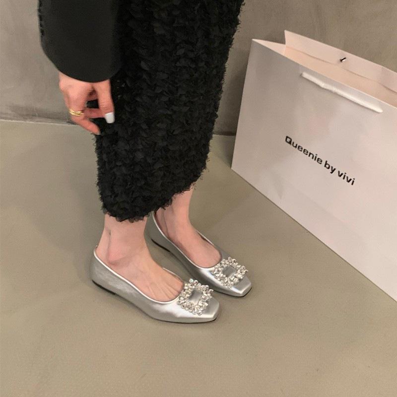Flat Bottom Silver High-end Square Head Rhinestone Single Shoes Women's Shoes Autumn 2025 New Commuter Black Beanie Shoes