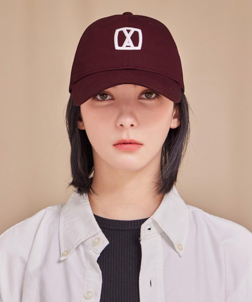 Bajal Va 3D Square Ball Cap Red Bean