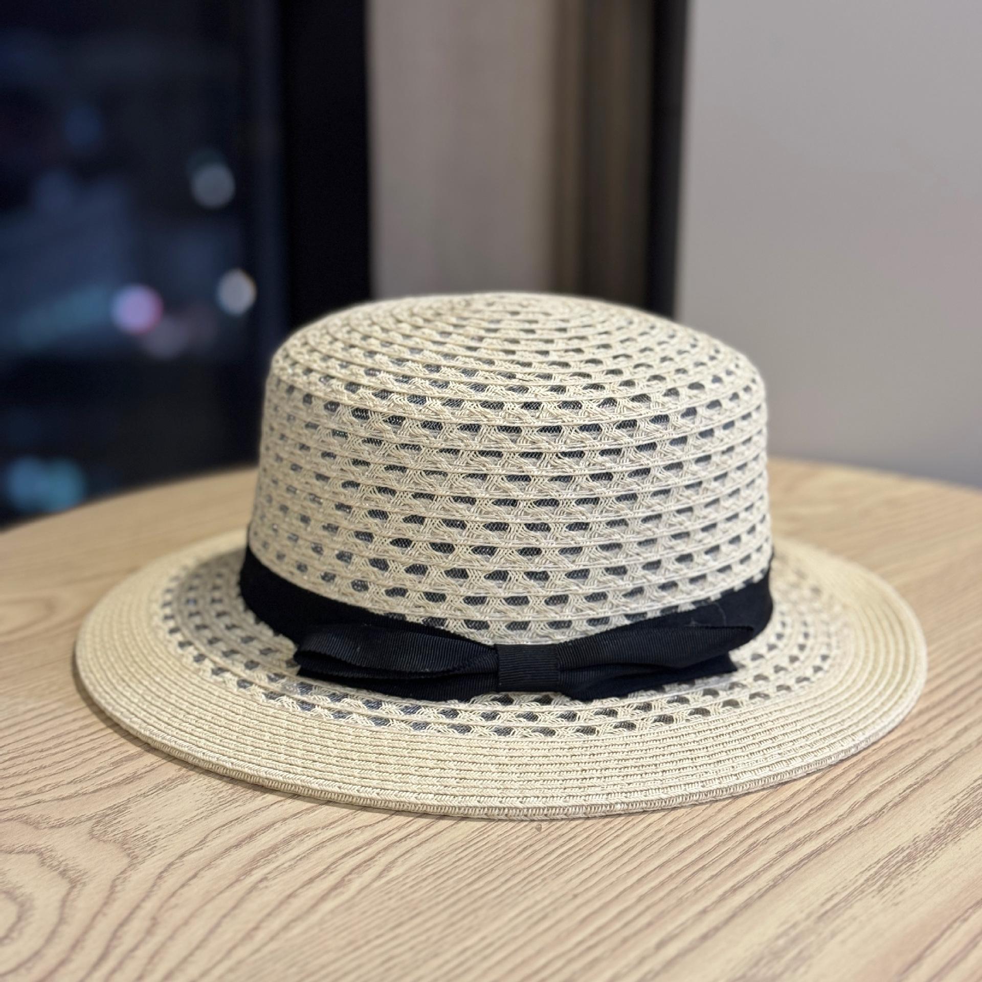 

Spring and summer hollowed-out flat-top bowknot straw hat for women, sun protection and windproof sun hat, Korean style versatile beach vacation hat Adult54-60Adjustable бежевый