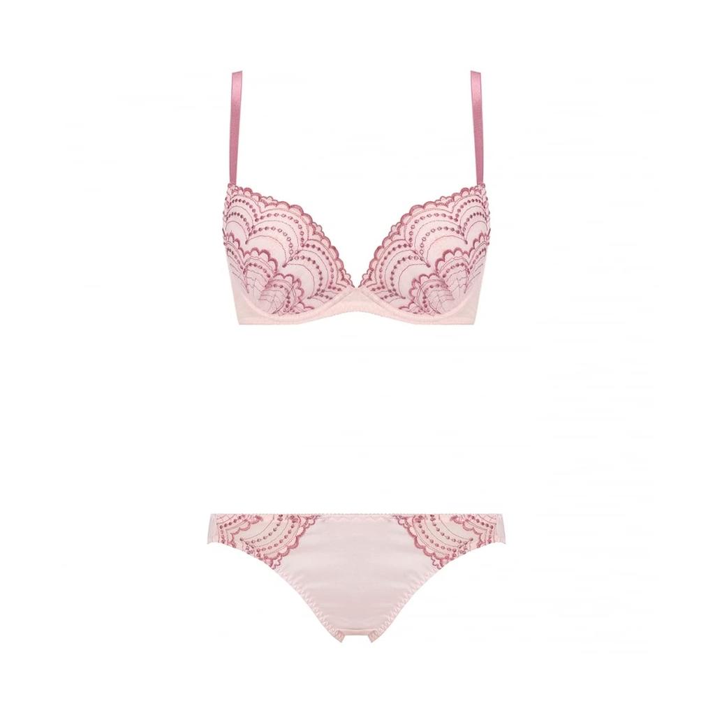 AMOSTYLE BY Triumph Entry Collection Bra Panty Set M019 C65M Push-Up & (Romantic Trim) Women's (Pink)