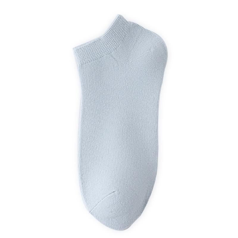 Men's Casual Cotton Ankle Socks: All-Season, Solid Colors, Sweat-Absorbent, Breathable, Non-Slip, Invisible.