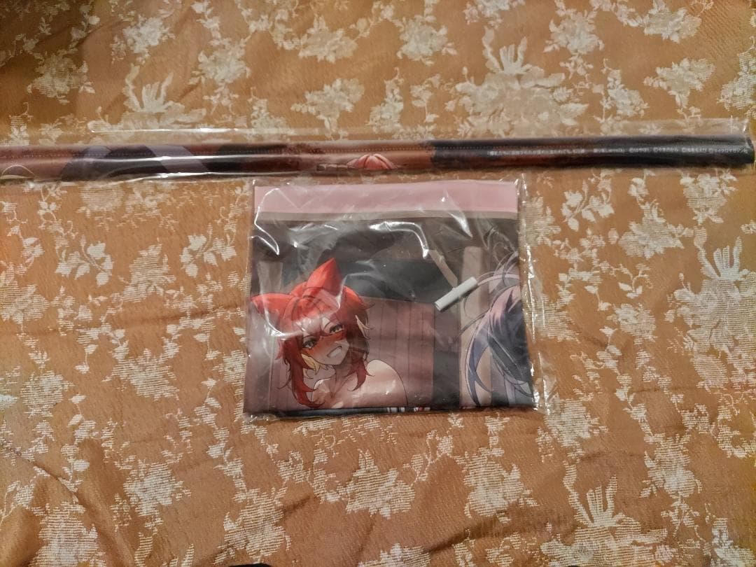 

[Б/У] Я был изгнан большой грудью, но они сказали мне вернуться ~ 3 Мелобу и Гема бонусный гобелен B2