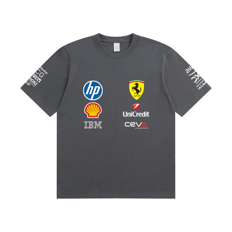 Camiseta Oversized de Casal Ferrari F1 Racing Estampa Clássica de Logo de Patrocinador Manga Curta Casual de Motorsport Streetwear