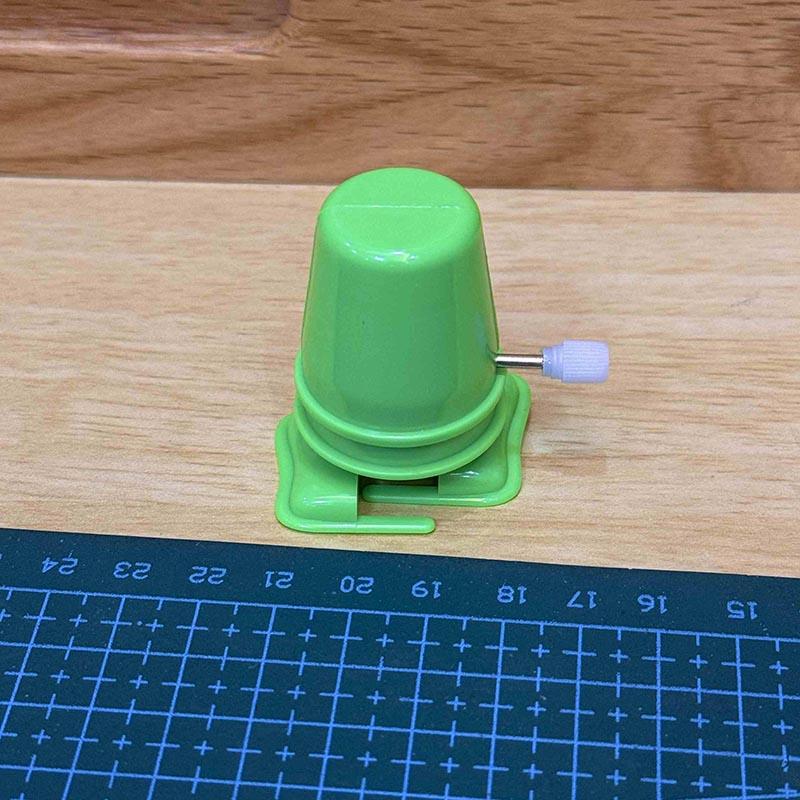 Walking robot accessories, creative children's toys handmade DIY mini Robot Clockwork toy Accessories, toy repair accessories