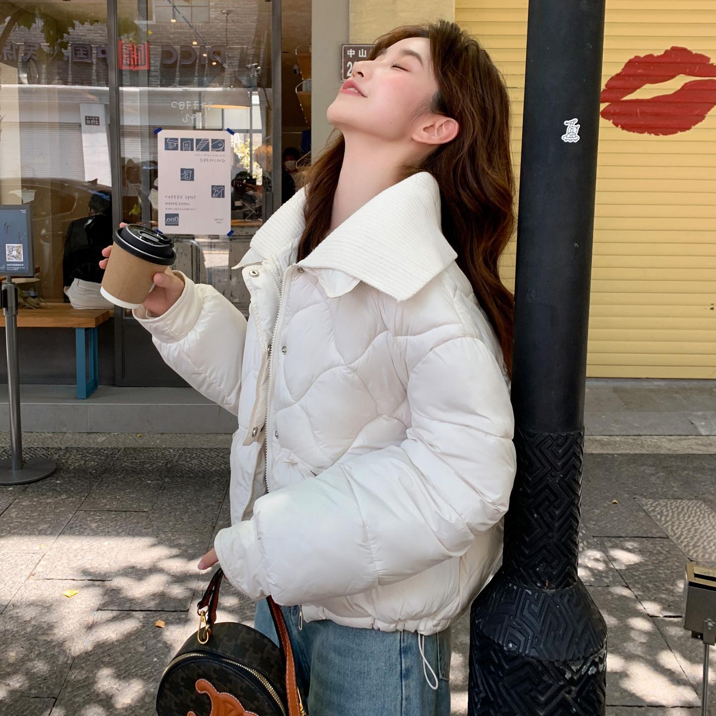 

Вязаный воротник Короткая пуховая хлопковая куртка Женская Зимняя Новинка Корейская версия Свободная хлопковая куртка Пальто XXL белый