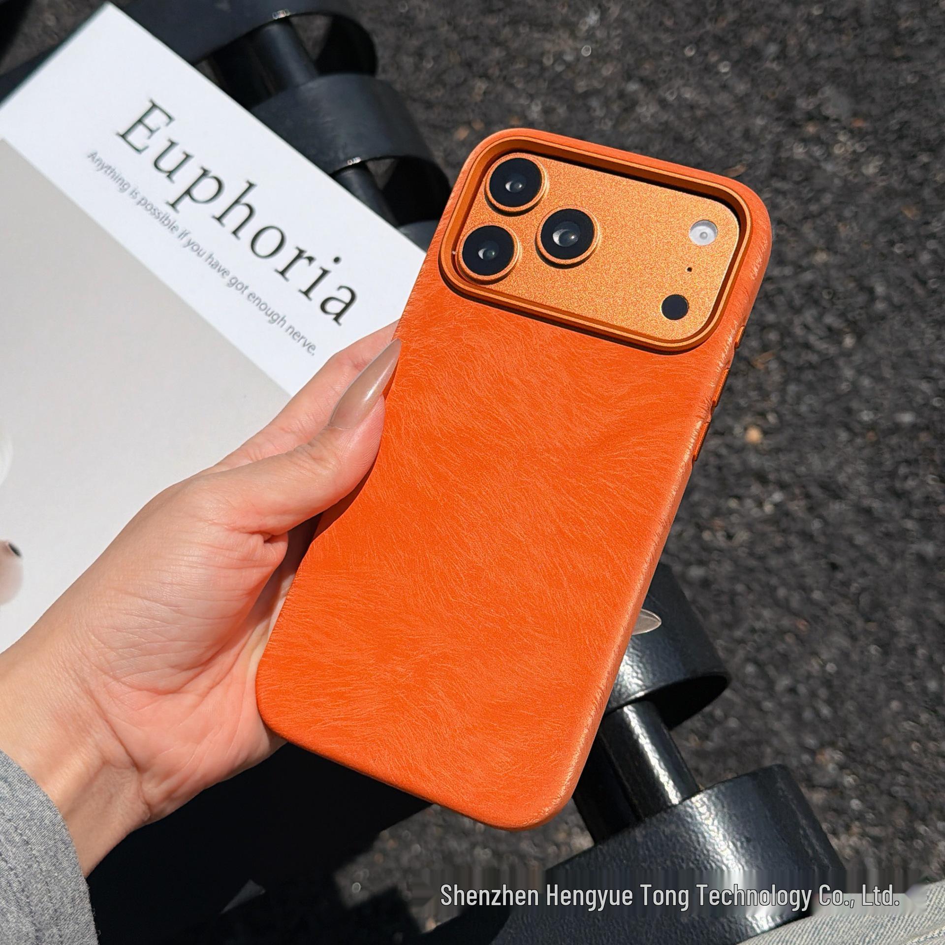 

Phoenix Tail Pattern Drop-Proof Case for iPhone 17 Pro Max - Skin-Feel Design 15 Pro Max оранжевый