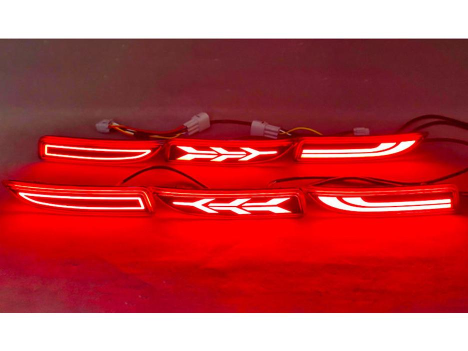 LED-Bremsleuchten für die hintere Stoßstange des Toyota Avalon (2019–2025)
