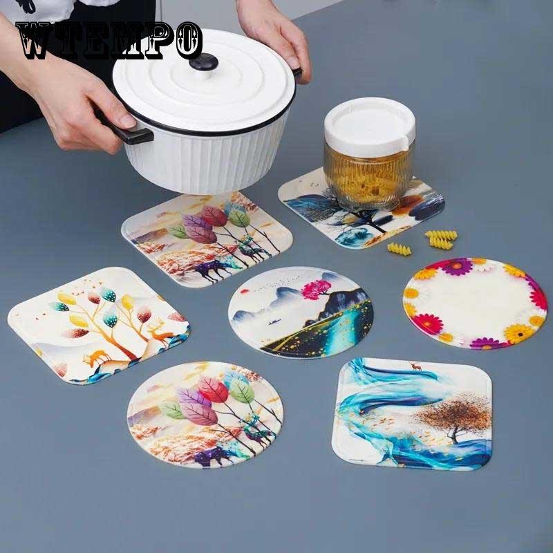 

4шт ПВХ резиновые подставки ландшафтный узор подставка анти-ошпаривание стол мат кухонный горшок коврик круглый коврик для тарелок 1pc(9.5*9.5cm) белый