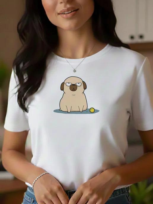 T-shirt with a Pug with a tennis ball print M