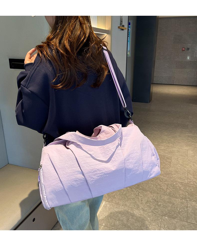 Waterproof Lightweight Travel & Gym Bag for Business, Maternity, and Short Trips – Portable, Handheld Storage Solution