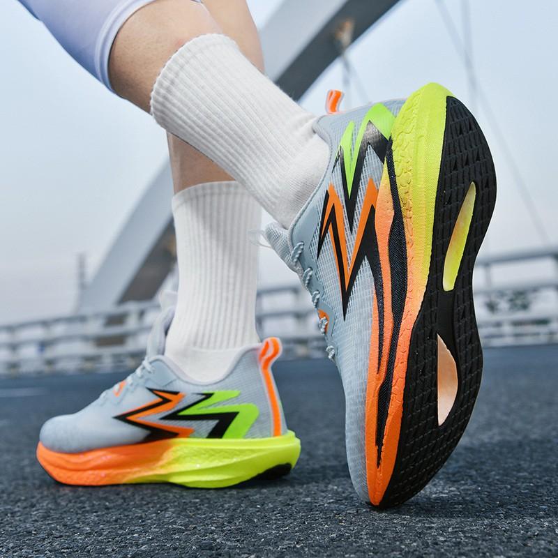 Lightweight Breathable Running Shoes Kids With Carbon Plate Support Mesh Upper Shock Absorption Non-Slip Sole