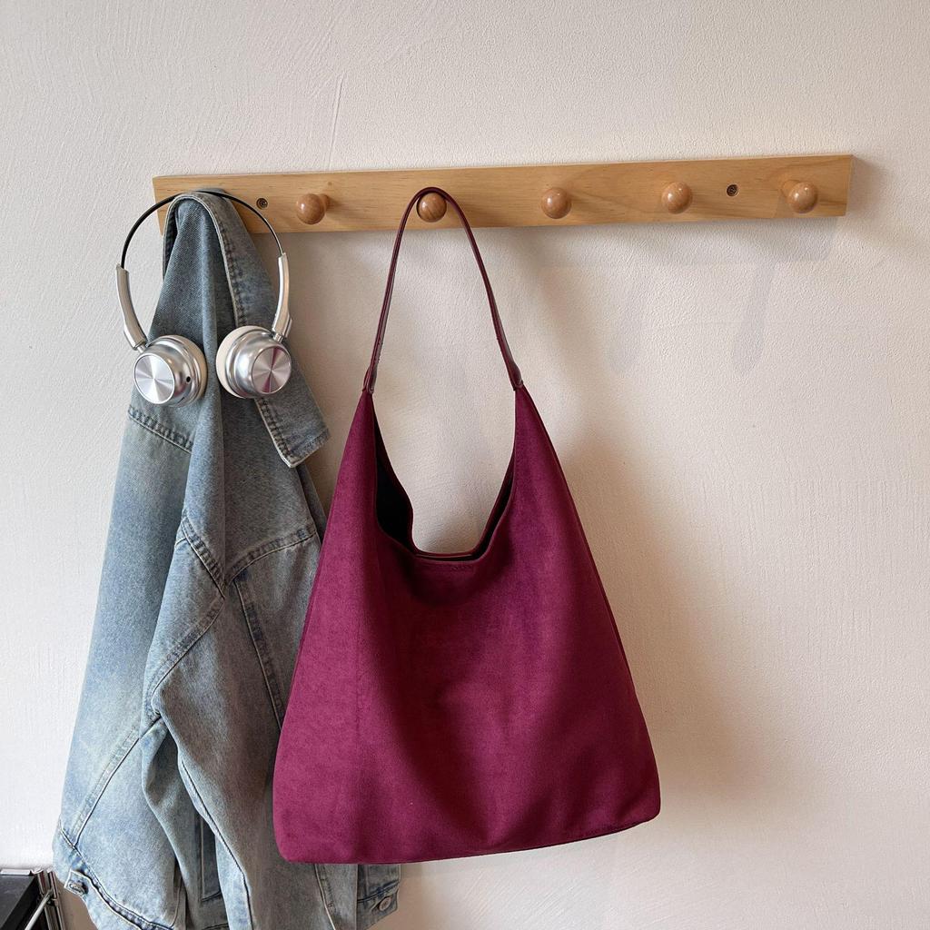 2025 Winter Retro Wildleder Schultertasche - Vielseitige Uni-Farbe, Große Kapazität, Unterarm-Bucket-Stil.