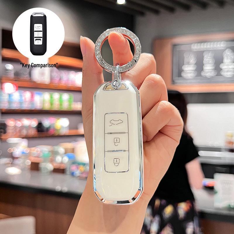 Baojun 560/530/510/730/310w/E100/E200 Car Key Cover - Protective Case with Buckle for Men & Women
