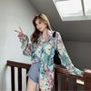 Long-sleeved Shirt for Women with A Sense of Design Thin Style Versatile for Wearing Outside Retro Hong Kong-style Floral Top with A Shirt Design