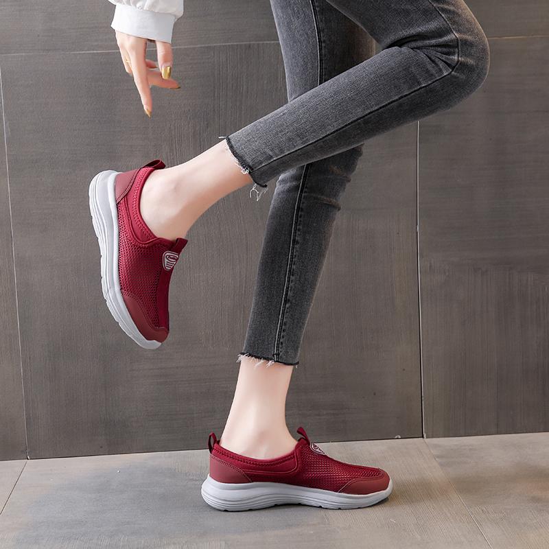 Fashion Women's Flat Bottomed Breathable Mesh Outdoor Sports Anti Slip Soft Sole Tennis Casual Single Shoes Women's Vulcanized Shoes