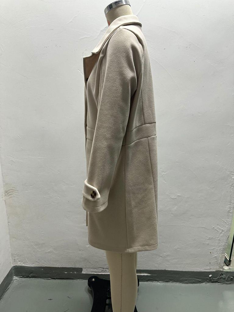 Abrigo de Lana Elegante de Longitud Media con Solapa y Diseño Entallado Cross2025 Otoño/Invierno