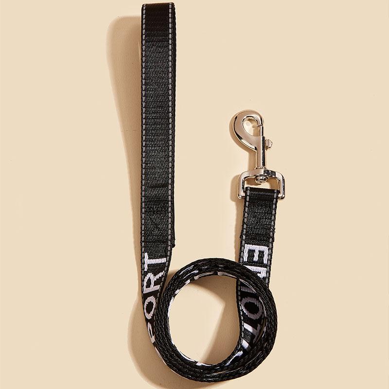 

2.5*120см Поводок для служебной собаки с неопреновой ручкой, Поддержка животных, Вышитая надпись, Светоотражающий поводок для собаки 4ft