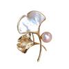 Accesorios DIY, Seiko Temperamento Ginkgo Biloba Chapado en Oro Grueso Flor de Concha Natural Elegante Broche Pin para Mujer Soporte Vacío