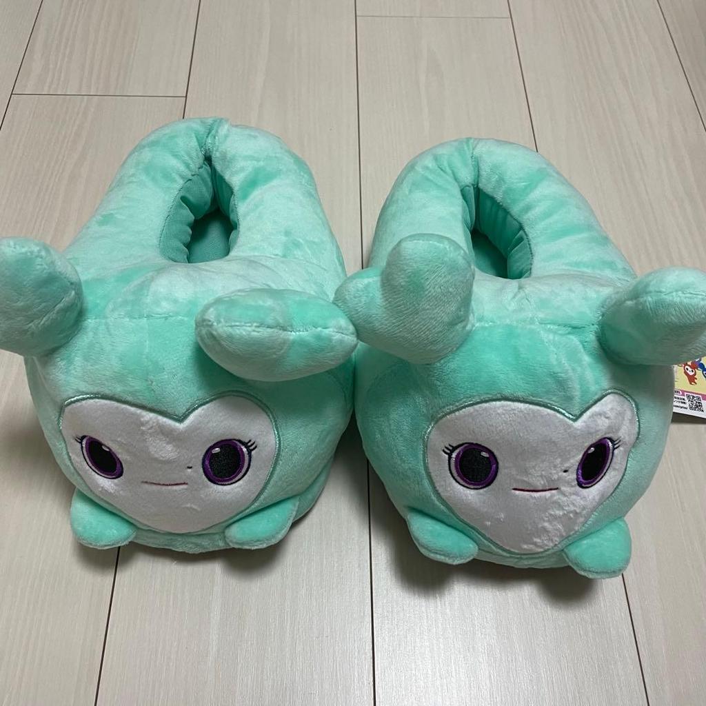 [USED] TWICE LOVELYS Plush Slippers Miburri