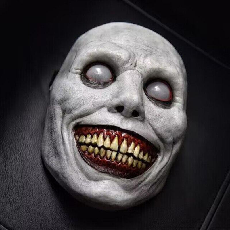 Smiling Demon Halloween Mask Horror Creepy Face Mask for Cosplay Party Masquerade & Decoration