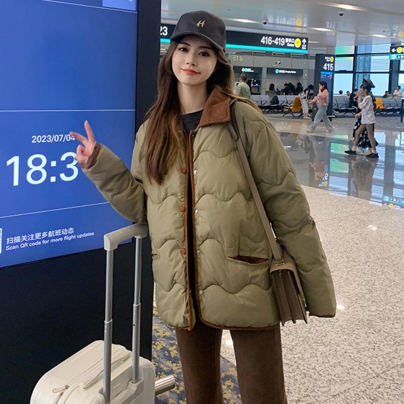 

Новинка 2024 р. жіночий зимовий пуховик коротка вільна маленька куртка в корейському варіанті модна іноземна легка пуховик XL хакі