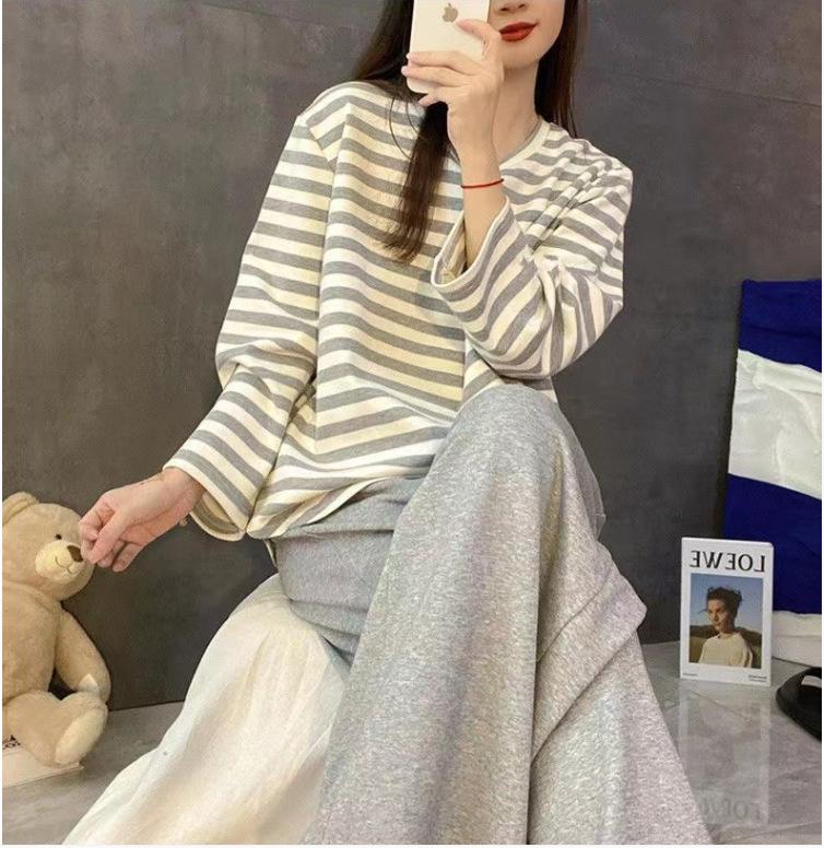 2023 Women's Summer Striped Short Sleeve Set with Chest Pad (Shorts and Long Pants)
