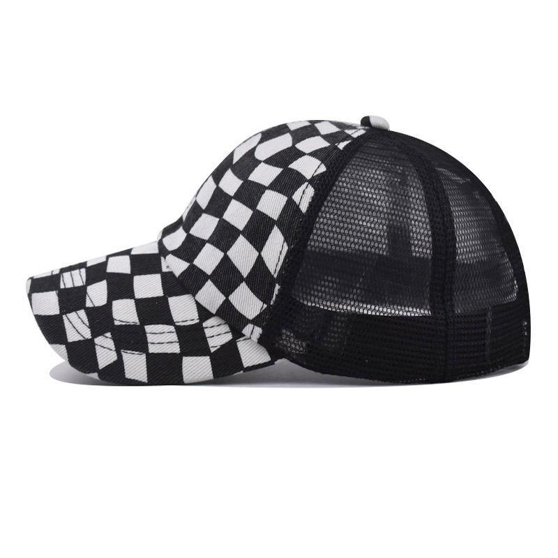 Checkered Mesh Baseball Cap for Men Women, Retro Plaid Trucker Hat with Breathable Net