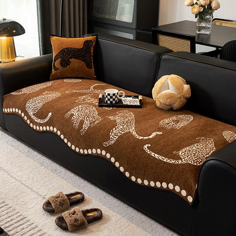 

Специальной формы роскошный высококлассный кожаный диванный чехол на сиденье с застежкой на пуговицы, новый универсальный для четырех сезонов, неправильной формы, нескользящий 90*70cm