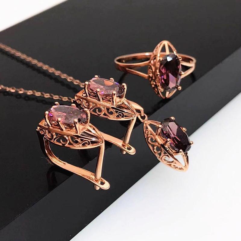 Purple Gold Color Gold Fashion Personality Temperament Rose Gold Plated Inlaid Smoke Zircon Pendant Collarbone Chain